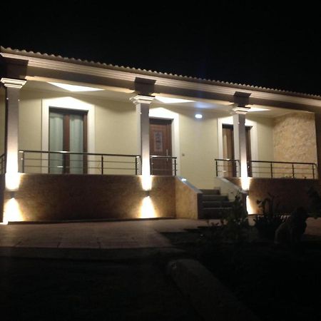 Sophias Villa Agios Stefanos Avliotes  Luaran gambar